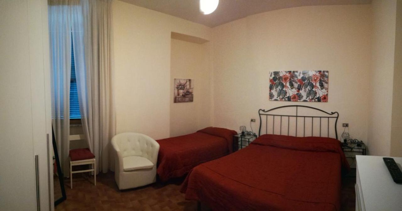 Hotel Universo Fiuggi Buitenkant foto